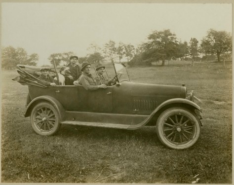 1916 Hunting Party in car, by John D. Isaac, Batavia, NY 1916 Hunting Party in car, by John D. Isaac, Batavia, NY
