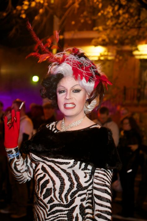 Cruella deVille wants her puppies