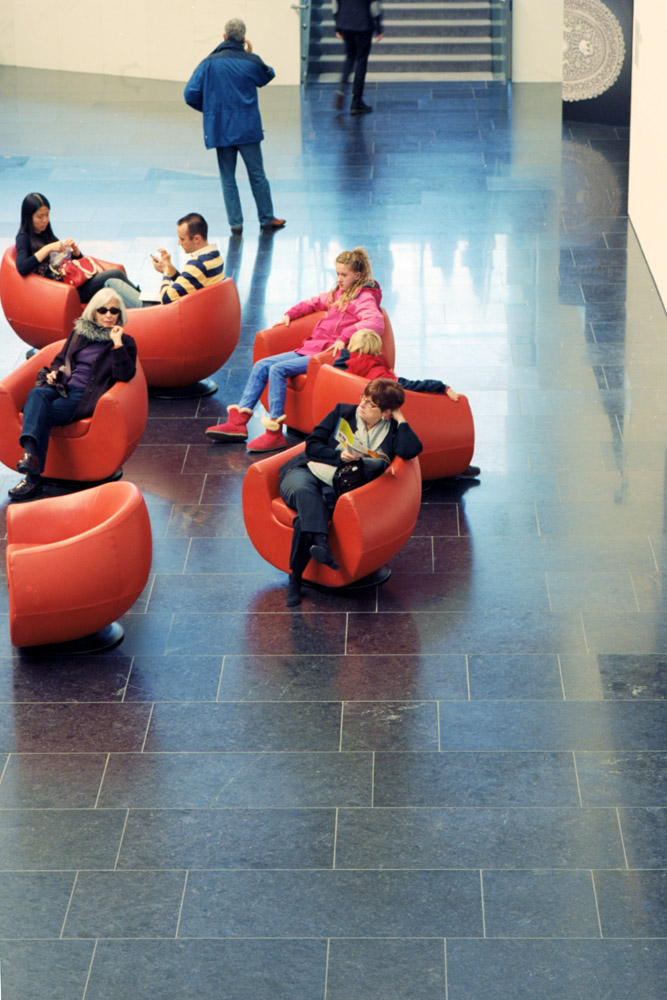 Hall, lounge chairs, VMFA