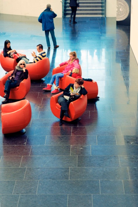 Hall, lounge chairs, VMFA
