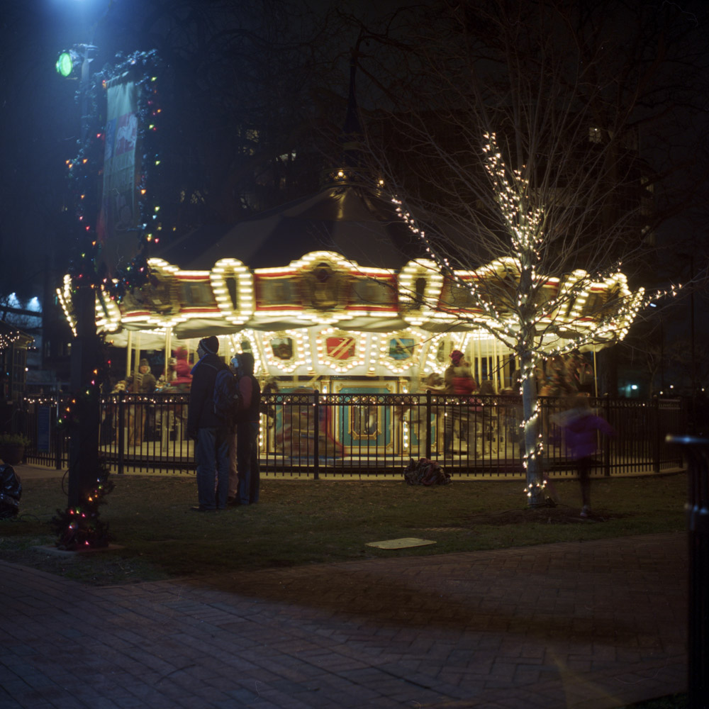 Franklin Square Carousel, Stopped
