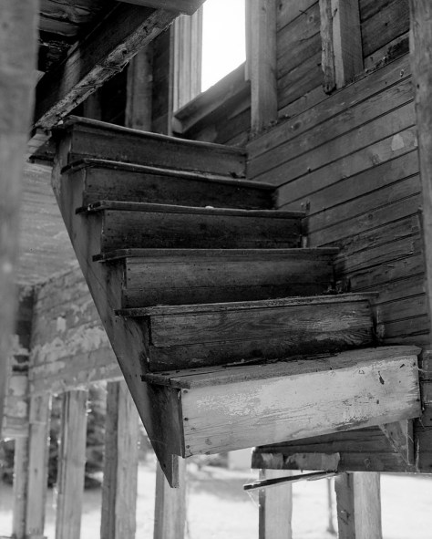 Hanging Stairs, Good Hart