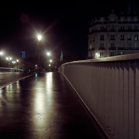 Pont St. Louis, Night