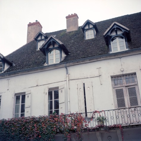 Peaked Windows, Chalon