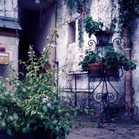 Planters, Courtyard, Chalon