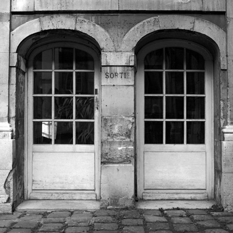 Sortie, Bibliotheque de Paris