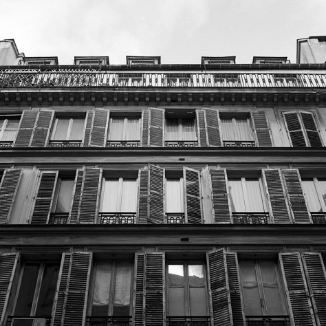 Upstairs, 43 Rue Francois Miron