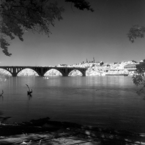 Key Bridge, Georgetown, Kayakers