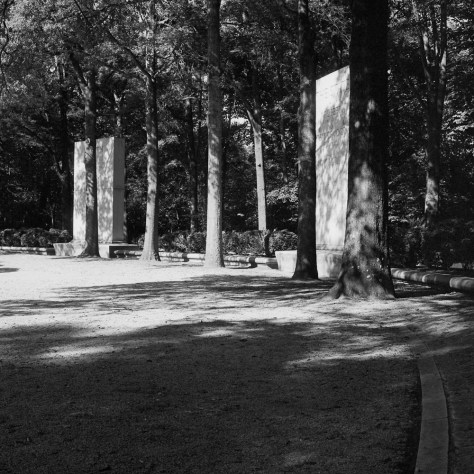 Monoliths, Roosevelt Monument