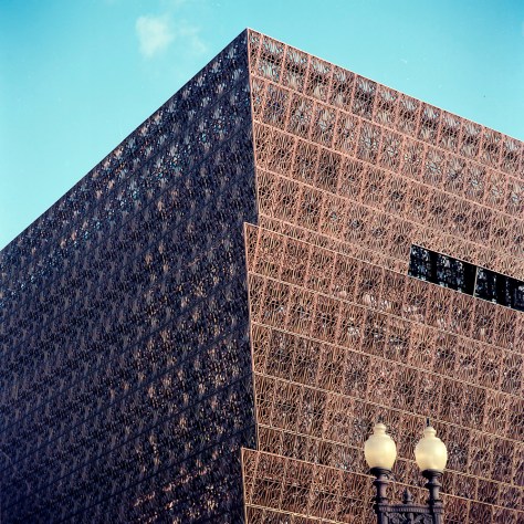 African-American History Museum, Lamp