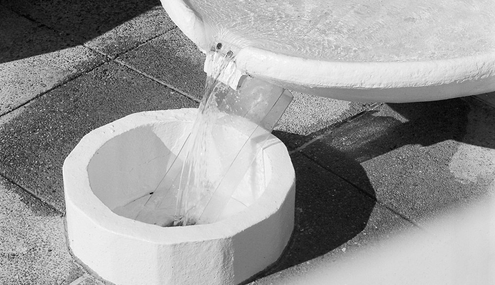 Fountain, Hole, Watergate