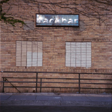 Backbar 930 Club Sign