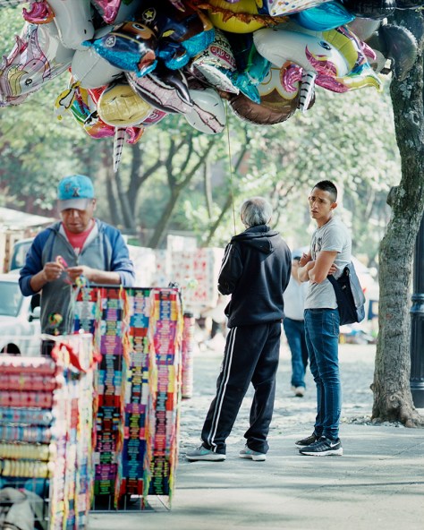 BalloonVendorSanAngel